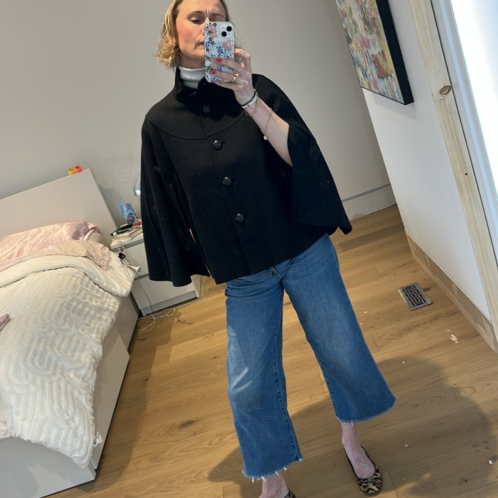 BCBG Paris black cape